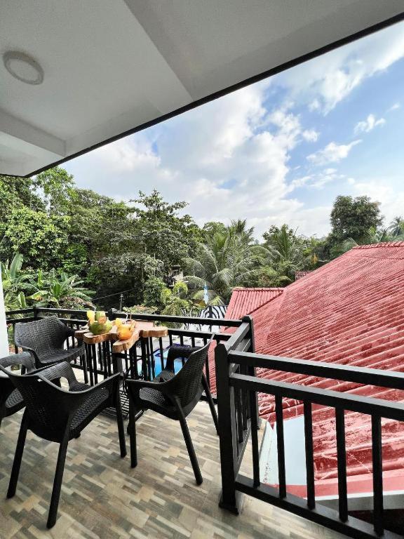Secret Garden Hotel Hikkaduwa Exterior photo